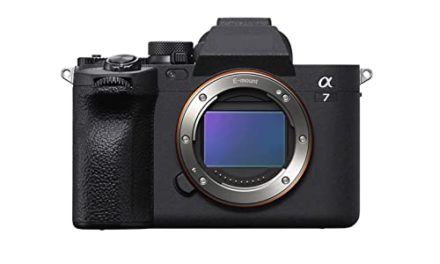 Capture Stunning Photos with A7M4 Full Frame Camera