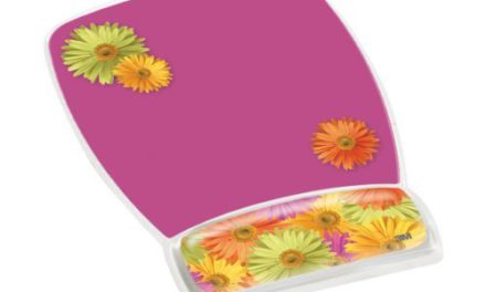 Get a Portable Gel Wrist Rest Mouse Pad at the Daisy Gadget Store!