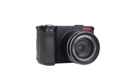 Capture Life: KODAK Mirrorless Camera, Black