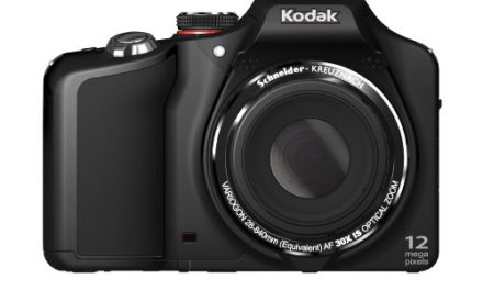 Capture Stunning Moments: Kodak EasyShare Z990 12MP Camera