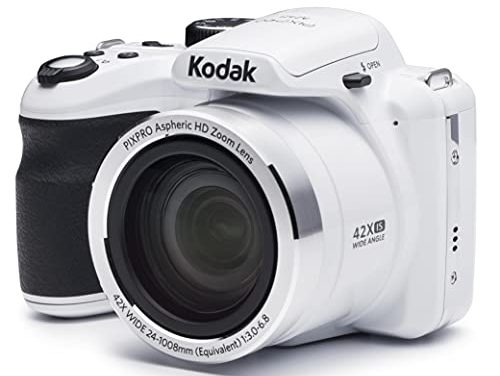 Capture Clear Close-ups with KODAK Astro Zoom Camera