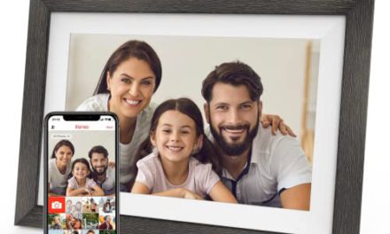 “Share Memories Instantly with FRAMEO Smart Picture Frame!”