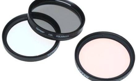 “Enhance Your Photography: Portable Tiffen 49mm Photo Essentials Kit for Vibrant Images!”