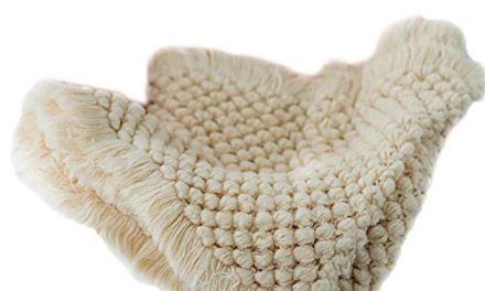 “Capture Precious Moments with Cozy Baby Photography Props”