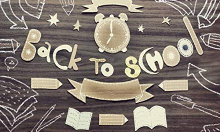 Back to School: Vibrant Chalkboard Extravaganza!