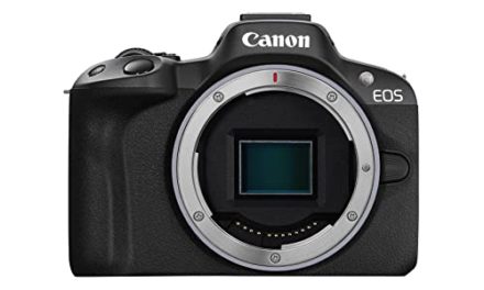 Capture Stunning Vlogs with Canon’s 4K EOS R50