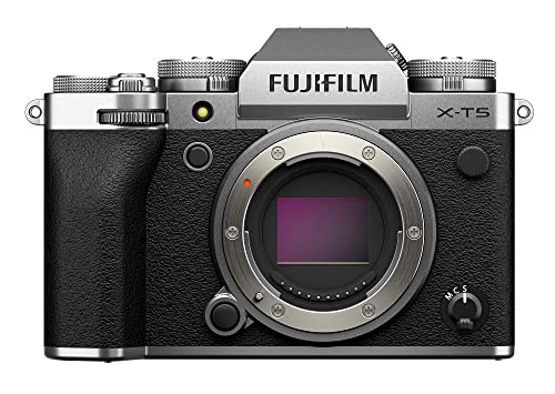 Capture Memories with Fujifilm X-T5: Mirrorless Camera – Silver