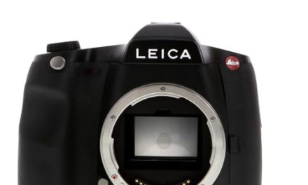 Capture Stunning Moments: Leica S (Typ 007) DSLR Camera – 37.5MP, 4K Video, Wi-Fi, GPS