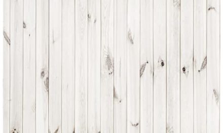 Capture Memories with Kate’s Enchanting Rustic Wood Backdrop