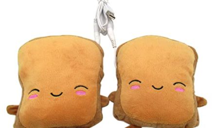 Warm Your Hands with Mini Toast Gloves