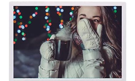 High-Res 15.6″ Digital Frame: Stunning Display & Multimedia