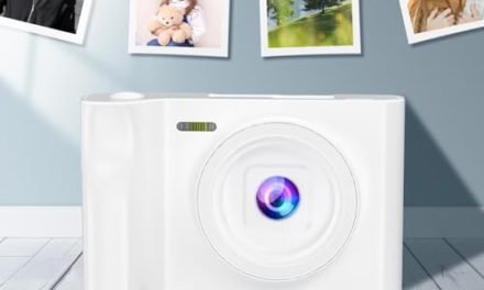 Capture Precious Moments: Portable 2.8″ Camera with Face Detection, Zoom & More!