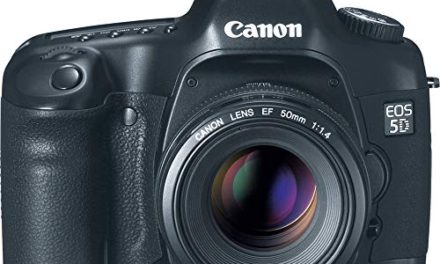 Capture Life’s Moments with the Canon 5D Digital SLR Camera