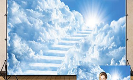 Heavenly Staircase: Stunning Backdrop for Events