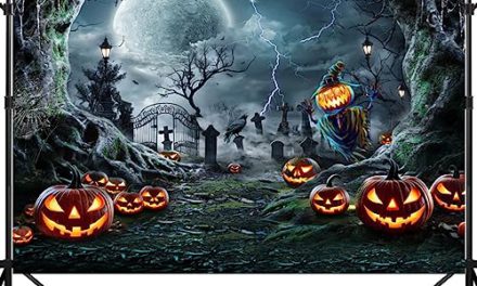 Spooky Graveyard Halloween Banner: Haunting 20x10ft Backdrop