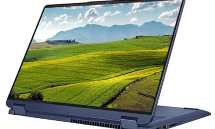 Powerful Lenovo 2-in-1 Laptop: Ryzen 7, 16GB RAM, 512GB SSD – Win11