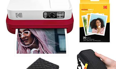 Capture Memories on the Go: KODAK Smile Classic Camera – Bluetooth-Enabled (Red)